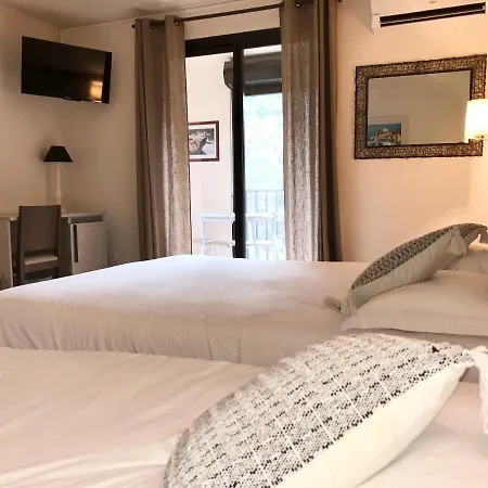 Et Résidence Cala Di Sole 3* Porto (Corsica)