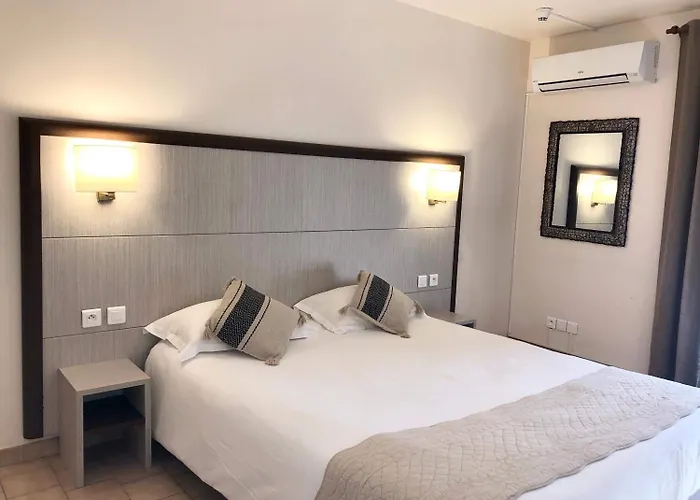 Et Cala Di Sole Porto (Corsica)