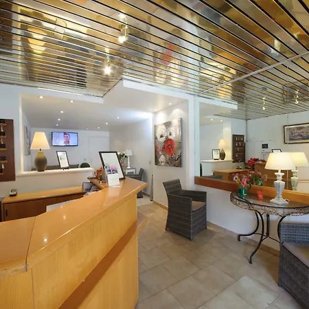 Et Cala Di Sole Hotell 3*